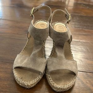 Vidoretta Espadrilles